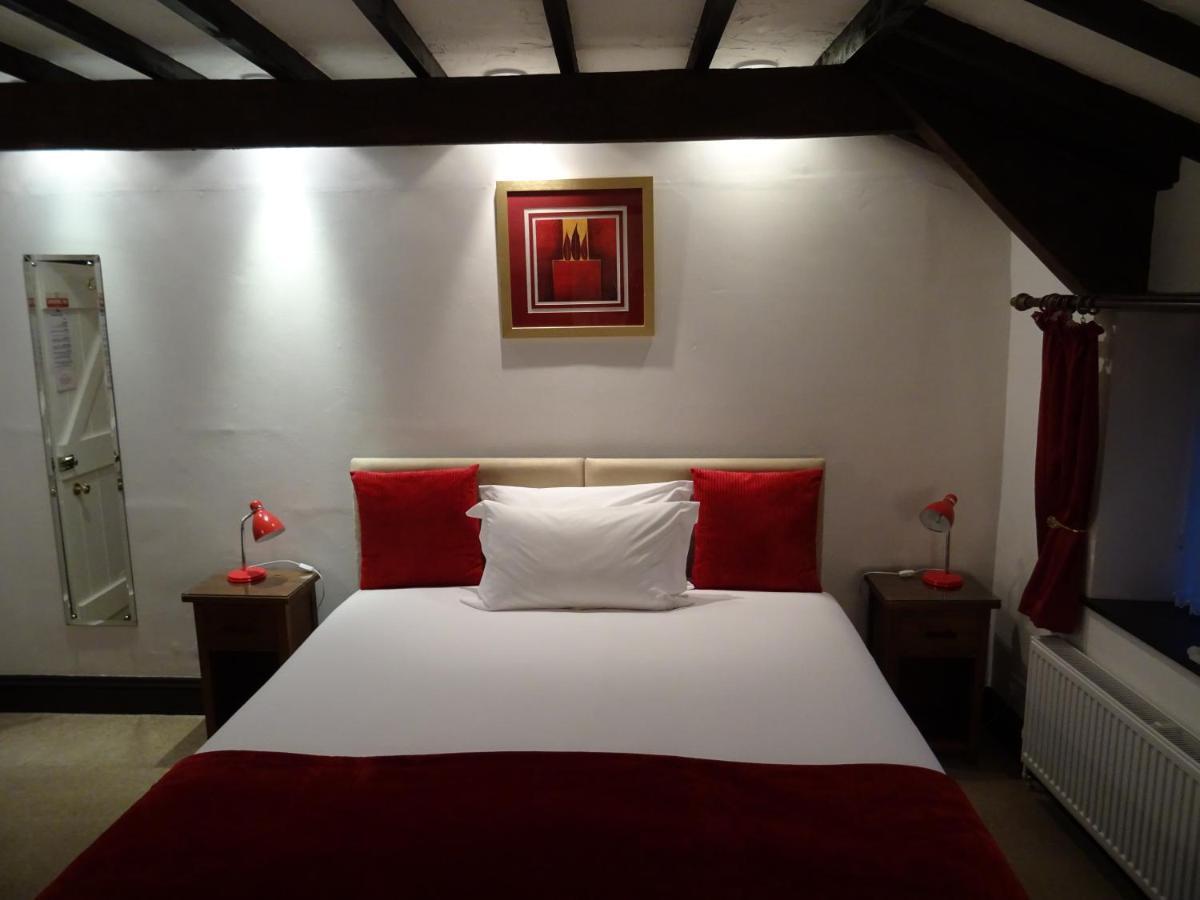 Quiet Woman House Bed & Breakfast Halstock Екстериор снимка